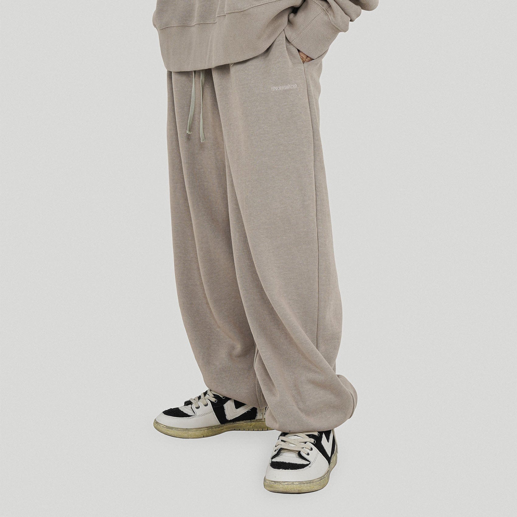 Essential Sweatpants