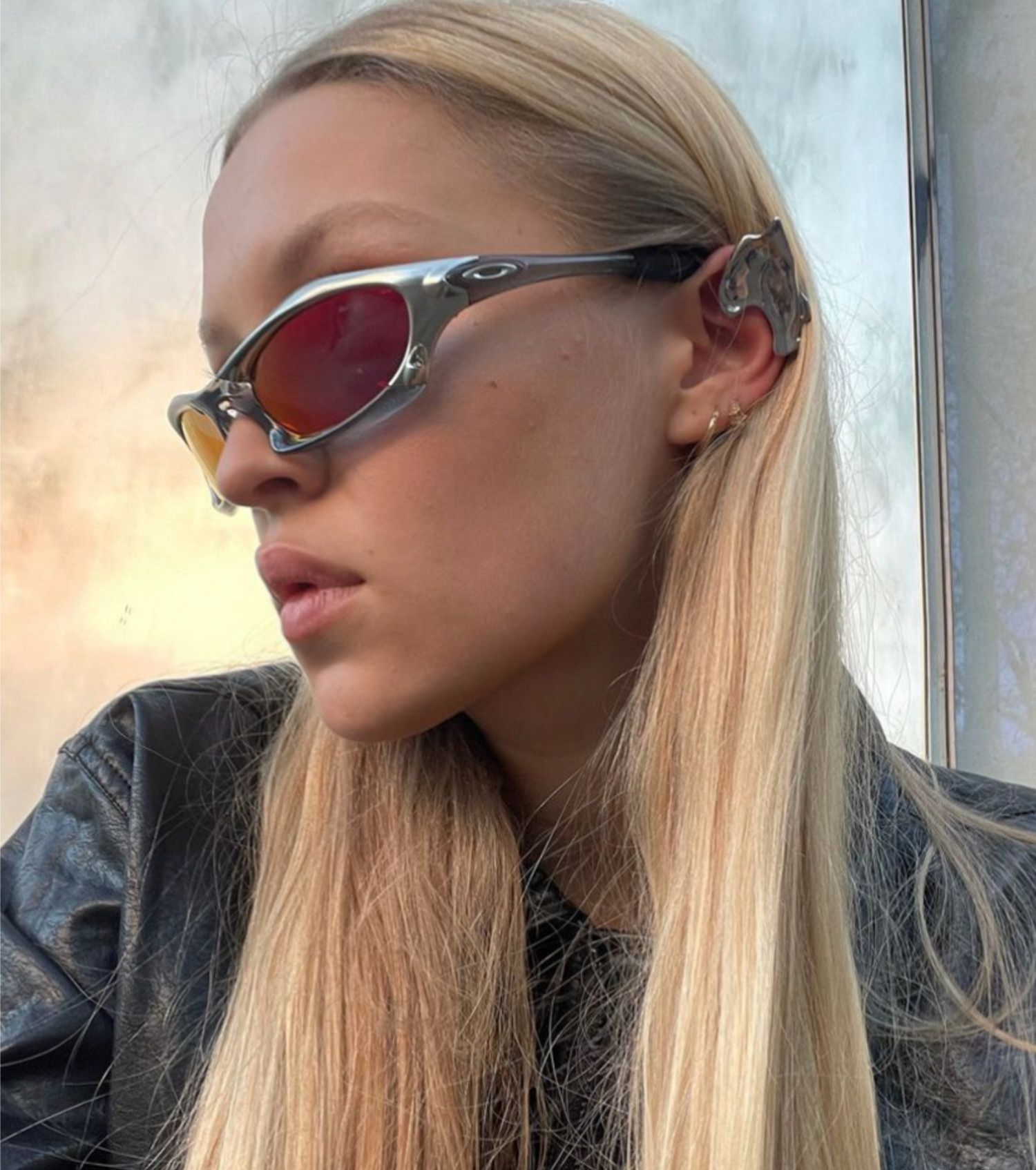 Y2K Silver Sunglasses - ASRO