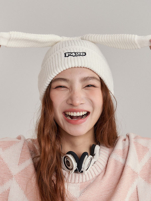 F426 Rabbit Beanie