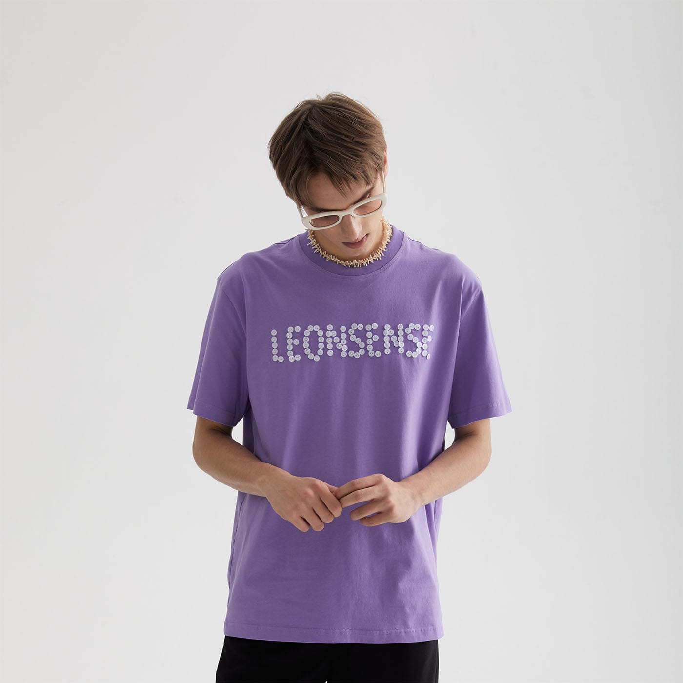 Leonsense Button Tee