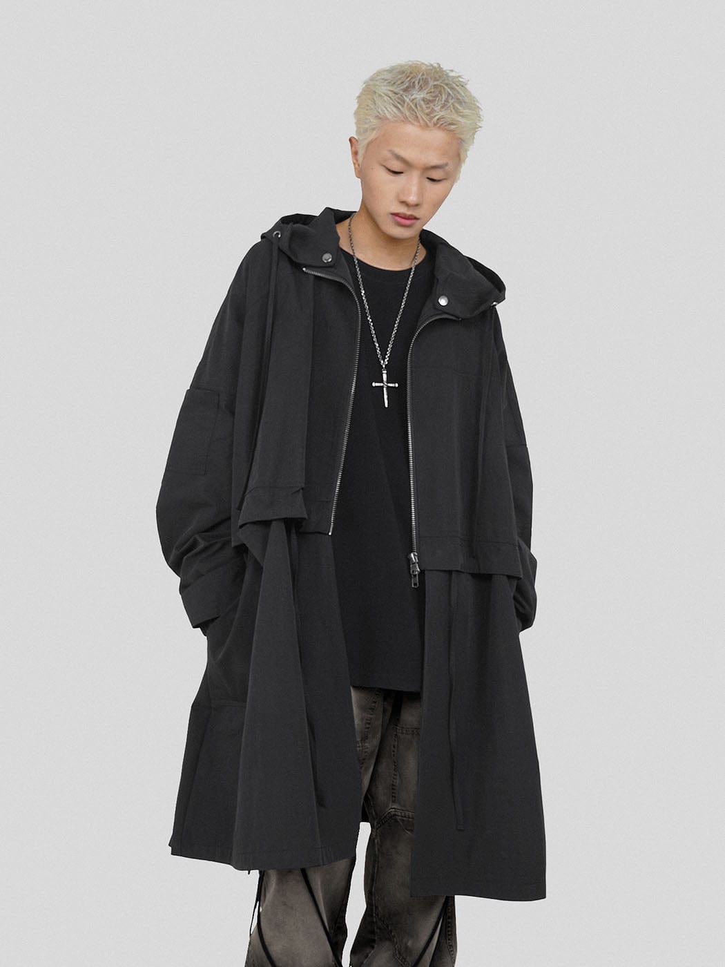 Nio Windbreaker