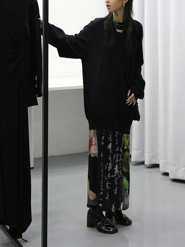 Japanese Graphic Skirt - ASRO