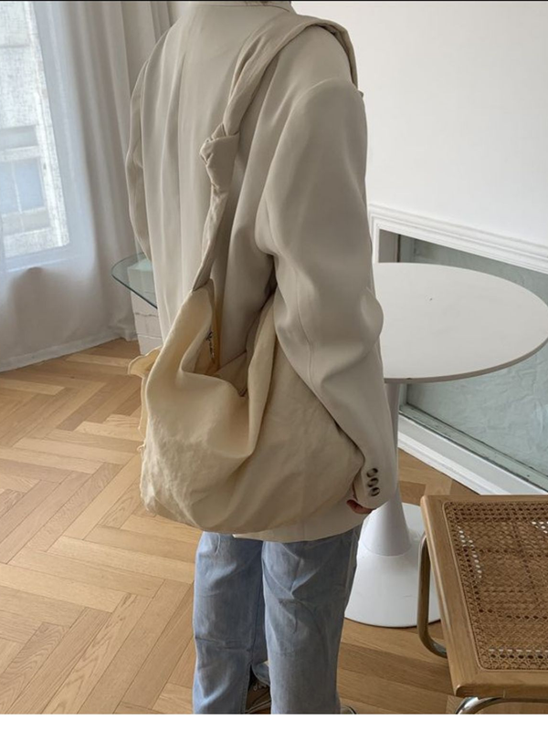 Minimalistic Knot Side Bag - ASRO