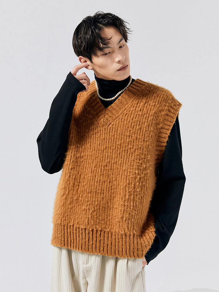Korean Fuzzy Vest